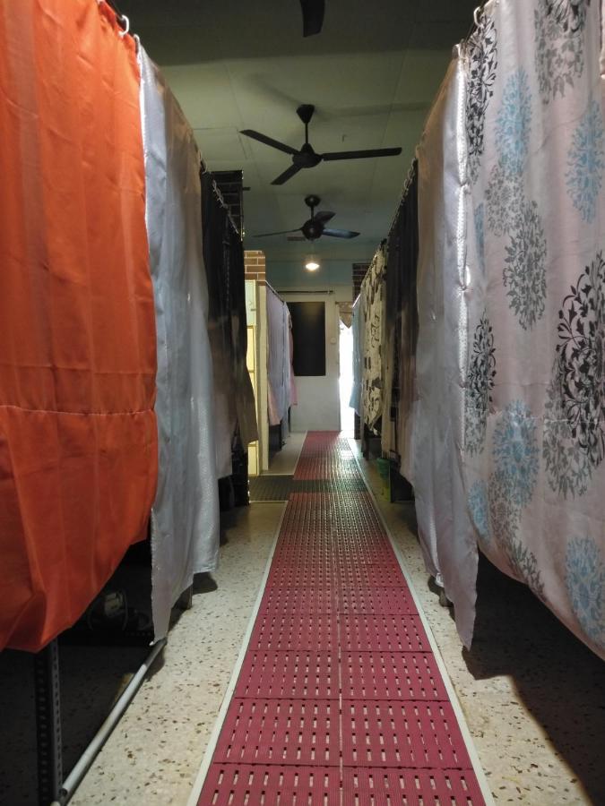 فندق دار ضيافة ميموري جيه بي جوهر بهرو المظهر الخارجي الصورة